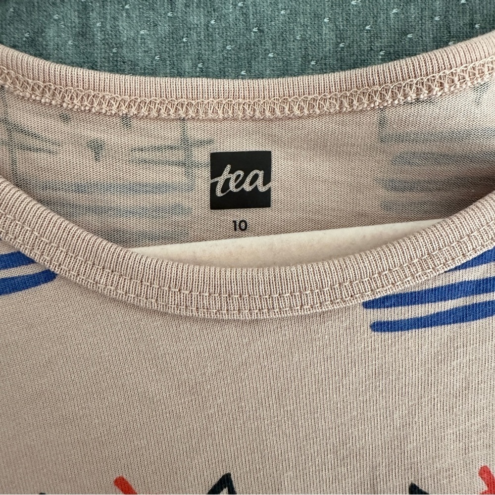 Tea Collection Light peach dress -French Cats with Red berets - Picture 3 of 4
